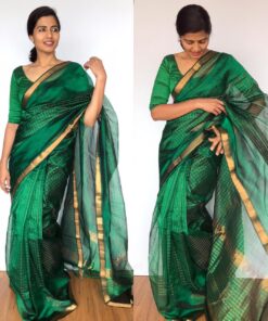 Bottle Green Mangalagiri Silk woven in Gold Zari in Chequered Pattern