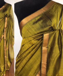 Green Mangalagiri silk saree woven in Gold Zari in Chequered Pattern