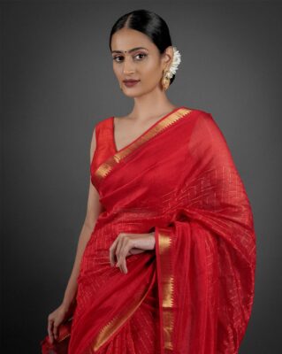 Red Mangalgiri silk saree Wedding Party Look for 2025 online at Mirra Clothing