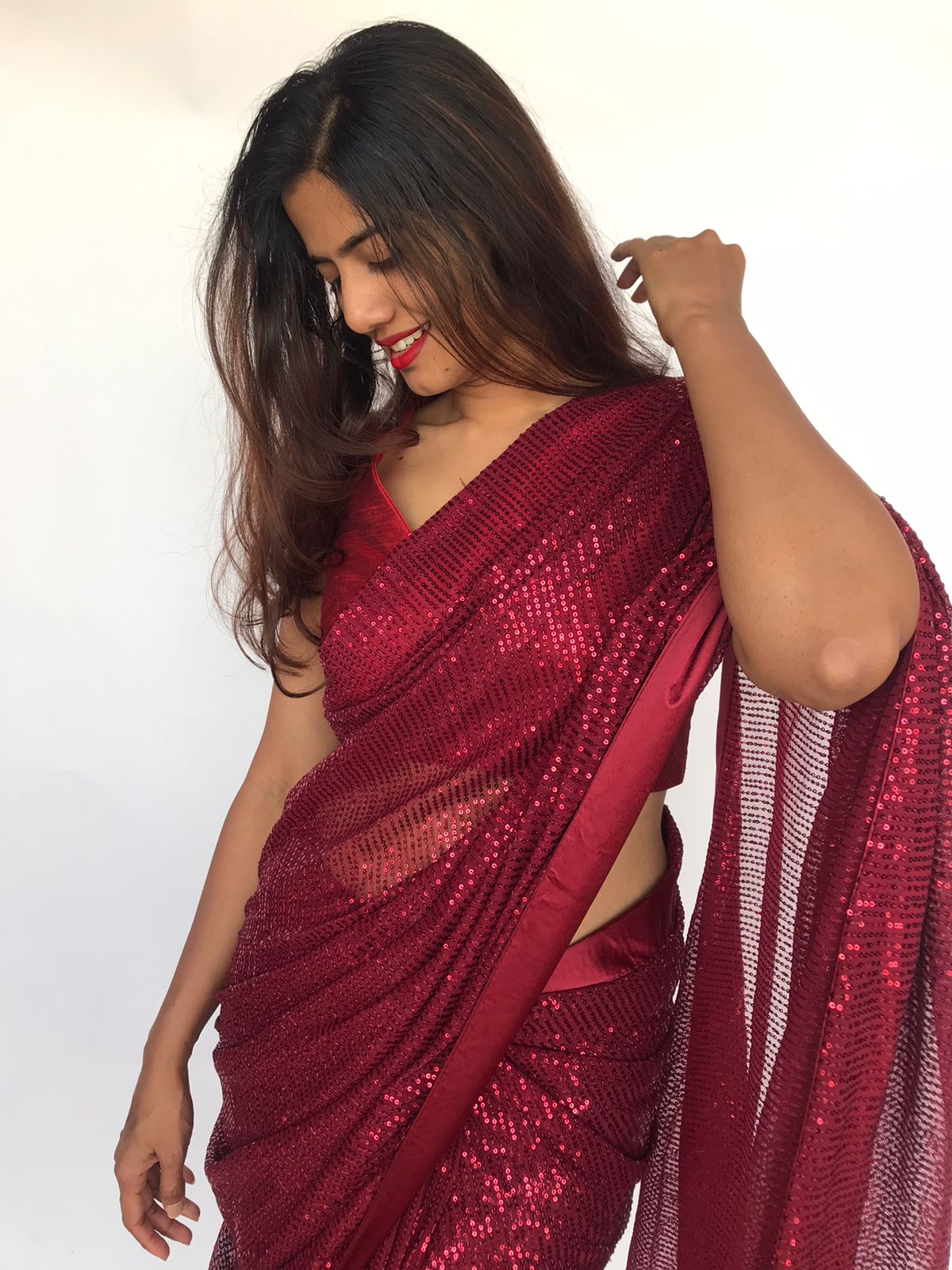 4 Secrets For Looking Slim In Saree Without Losing Any Weight