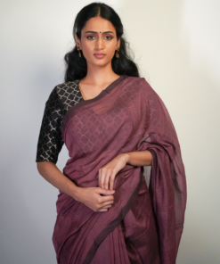 Hand woven mul Cotton saree by Mirra Clothing