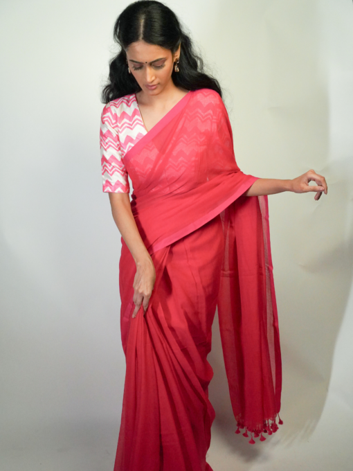 Handwoven Mul Cotton Saree By Mirra Clothing