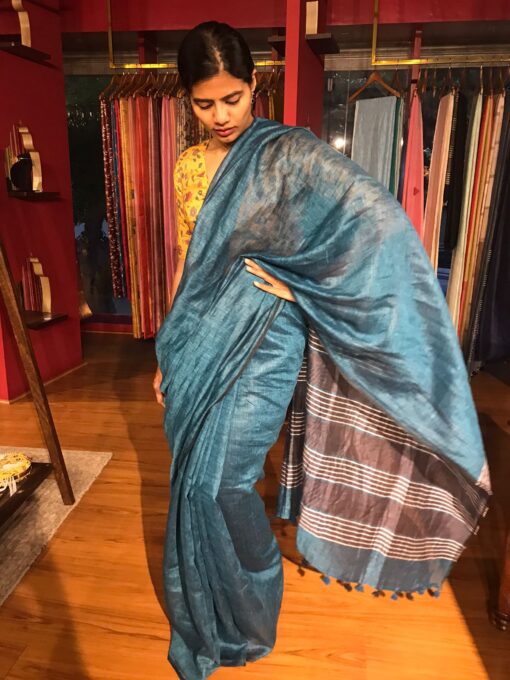 Handwoven Linen Saree by Mirra Clothing