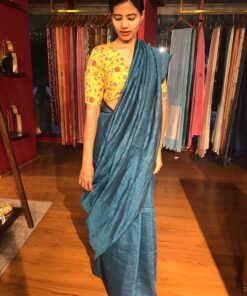 Light weight and easy to drape saree by Mirra Clothing