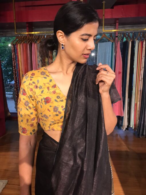 Beautiful Handwoven Saree By Mirra Clothing