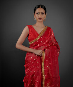 Easy to drape Saree By Mirra Clothing