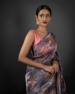 Easy to drape Saree By Mirra Clothing